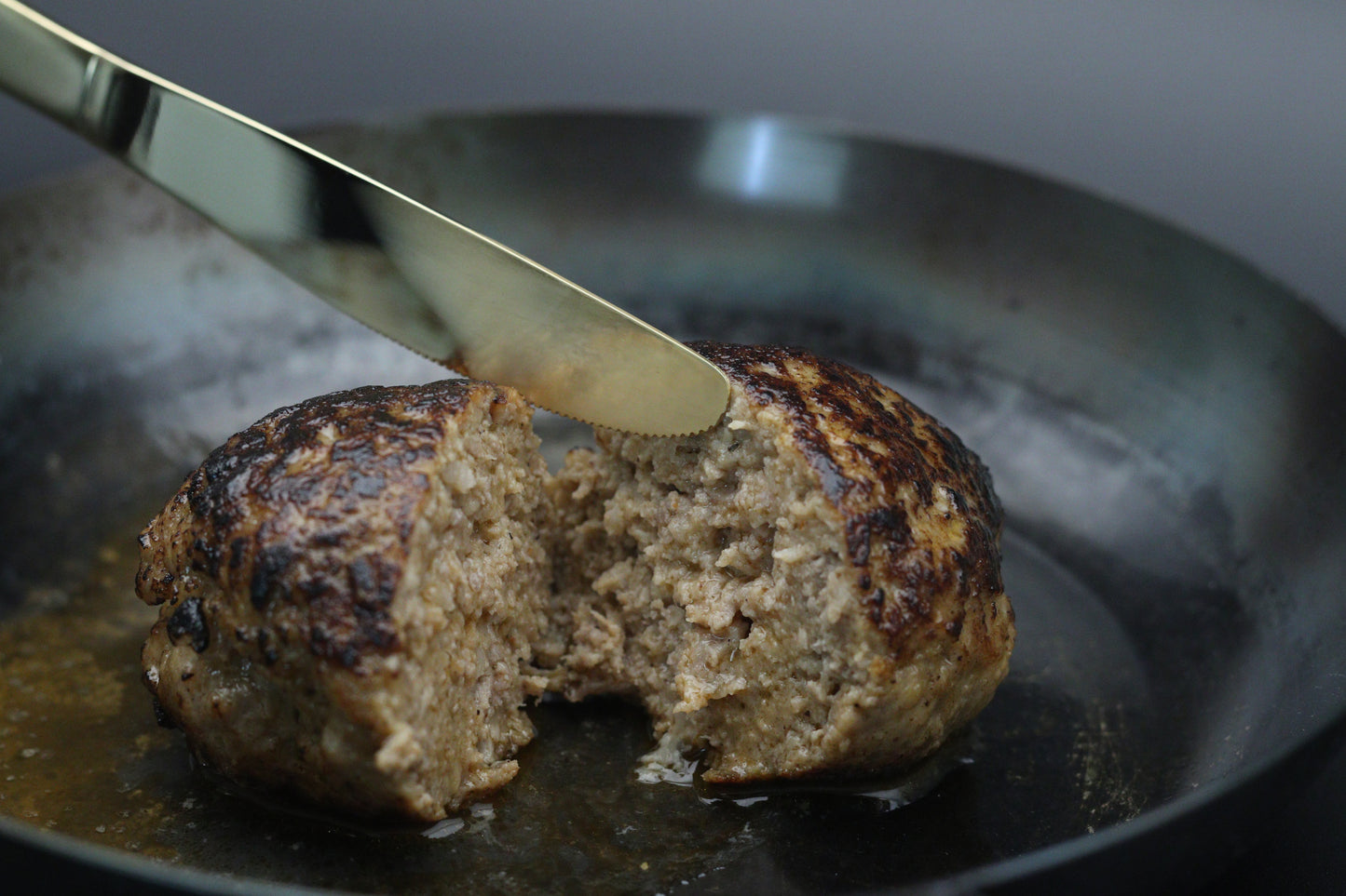 仙台牛生ハンバーグ 130g