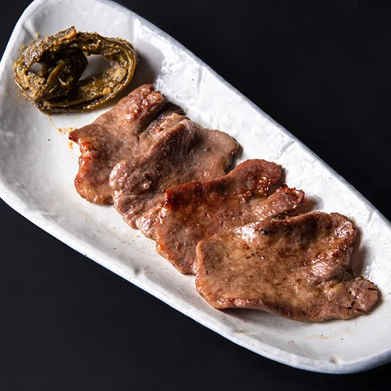 仙台名物　熟成厚切り牛たんの贅沢ギフトセット